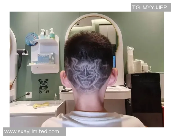 足球球星发型刻痕：从个性化造型到文化象征的演变之路